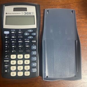 Texas Instruments Ti-30x IIS Solar Scientific Calculator Handheld With Cover